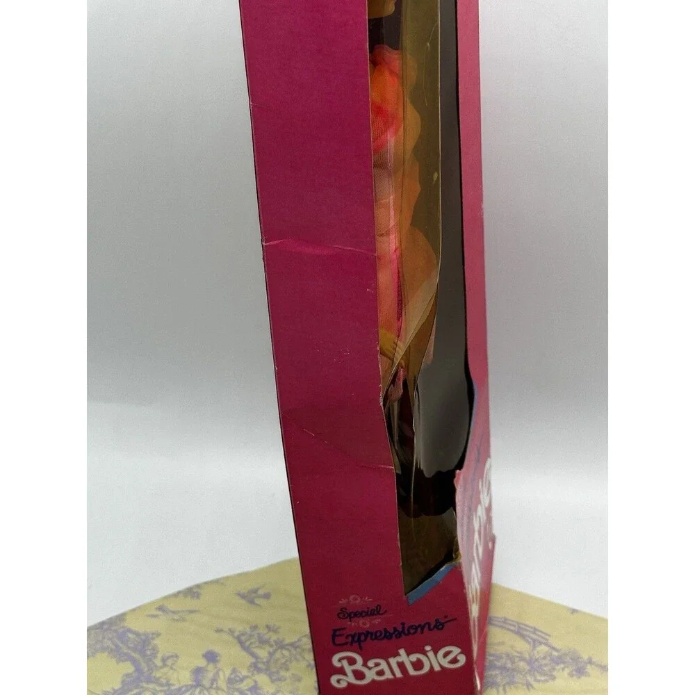 Barbie Special Expressions Woolworth Special Edition #5504 New NRFB 1990 Mattel